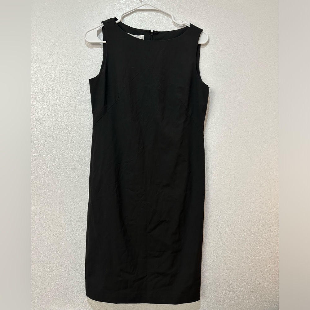 Women’s sleeveless dress